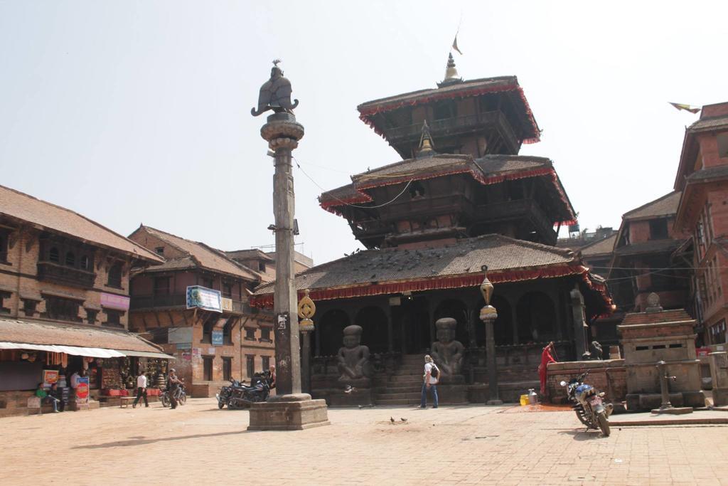 Pradhan House - Home Stay With Garden Bhaktapur Exterior photo