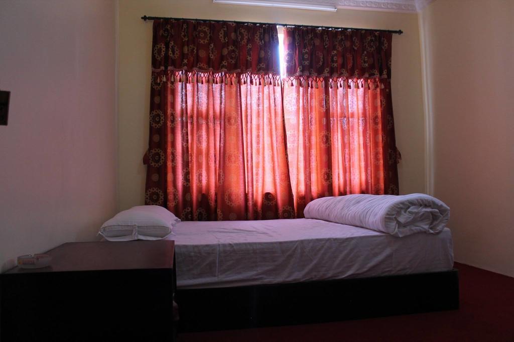 Pradhan House - Home Stay With Garden Bhaktapur Exterior photo